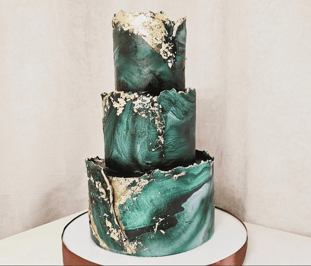 Cake Decorator in Sacramento • Custom Cakes-2