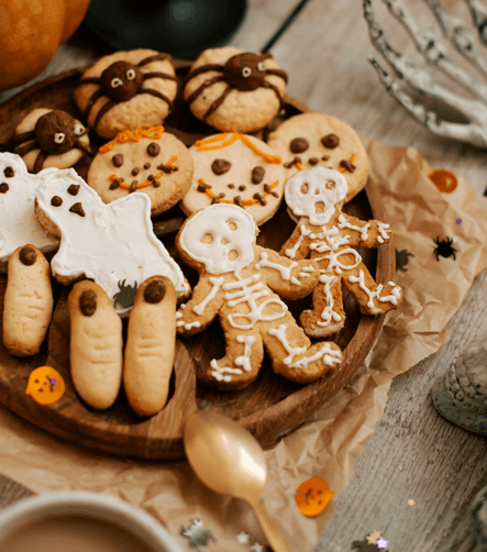 Spooky Gingerbread Halloween-0