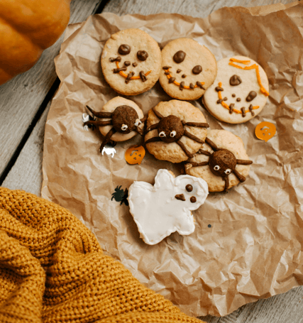 Spooky Gingerbread Halloween-1